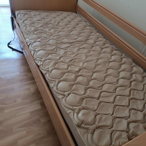 Electric hospital bed Libra like new