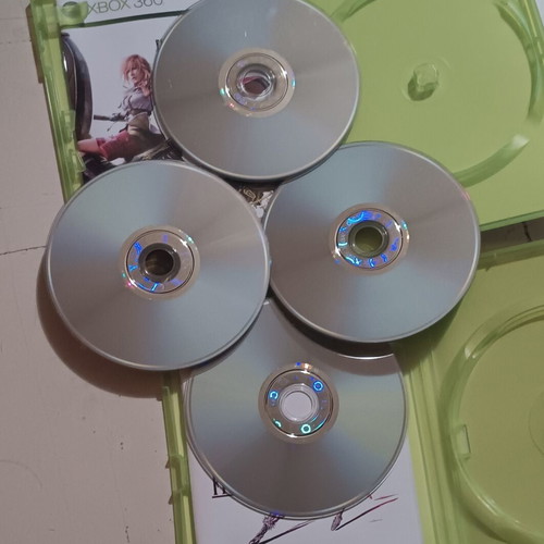 Final Fantasy XIII & XIII-2 Xbox 360 games set, like new