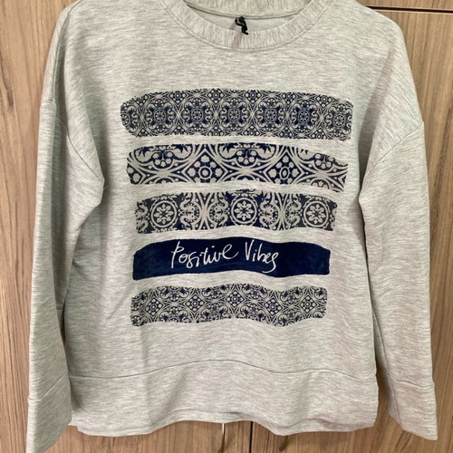 Stradivarius women's long-sleeve blouse used, gray, size S