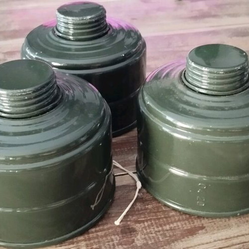 Retro gas mask used with 3 filters
