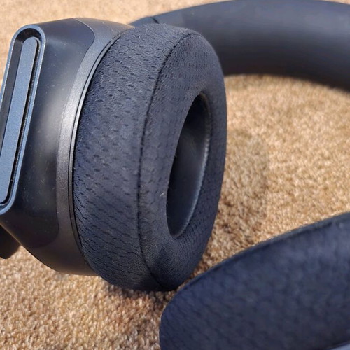 Alienware AW510H gaming headset wired like new with 7.1 sound
