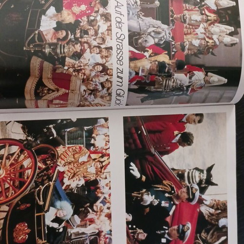 Die Hochzeit magazine Prinz Charles and Lady Diana