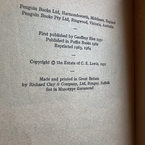 The Chronicles of Narnia vintage book set, C.S. Lewis, Puffin Books 1964-1965