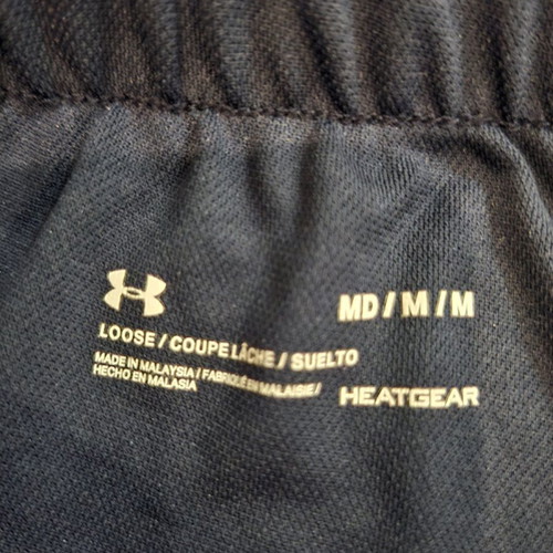 Under Armour sports set shorts and top new multicolor S/M