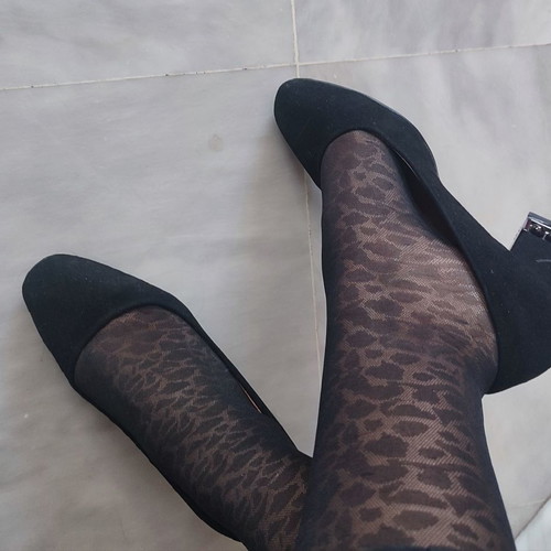 Pumps new with square 5cm heel, black, size 38