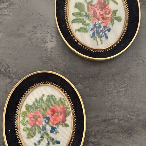 Oval velvet frames used with handmade embroidery, set of 2