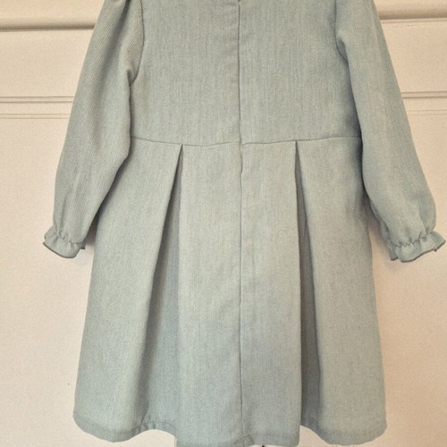Corduroy dress with bows Sweet Baby Fashion new, ideal for 2.5 years