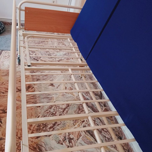 Manual hospital bed single-section new