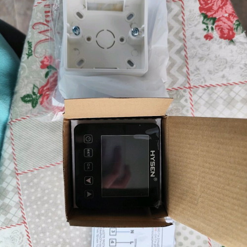 Smart radiator thermostat new with box