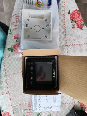 Smart radiator thermostat new with box