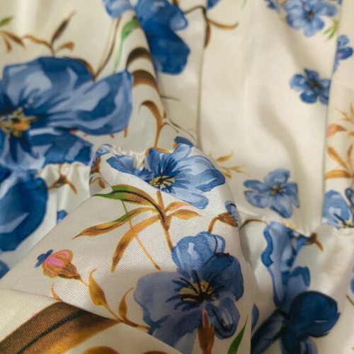 Floral long dress new, fits XL to 3XL, white and blue