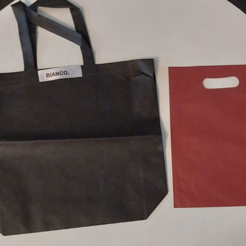 Set of 10 fabric tote bags like new, assorted colors and sizes