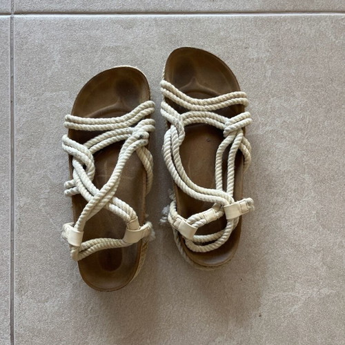 Pull & Bear sandal with thick rope, like new, size 39
