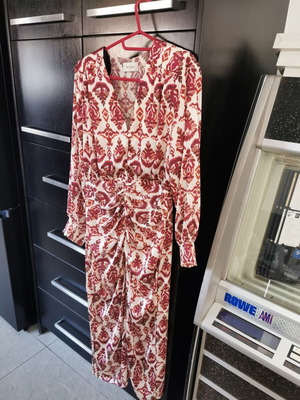Dress Be You medium size like new