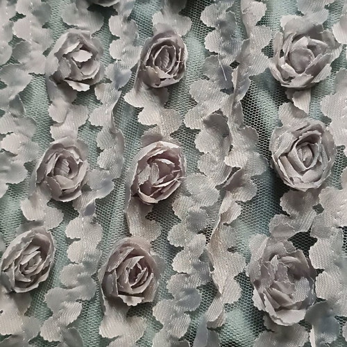 Long blouse with embossed flowers medium like new, green