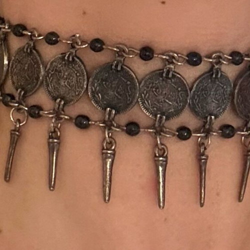 Vintage women's choker necklace with coins used, silver color