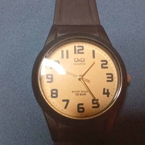 Q&Q watch new for everyday use