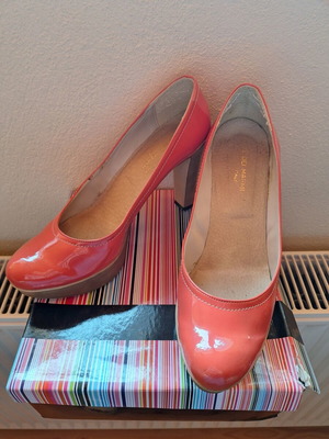 Coral pumps shoes size 40