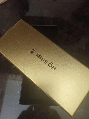 Κουτί για γυαλιά ηλίου Miss Oh