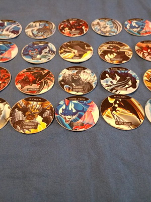 Monsuno caps used, pack of 25 pieces