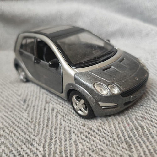 Smart Forfour W454 metal miniature used