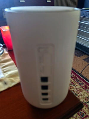 Vodafone Gigacube 5G σαν καινούργιο