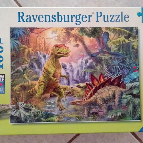 Ravensburger Dinosaur Puzzle 100 XXL pieces like new
