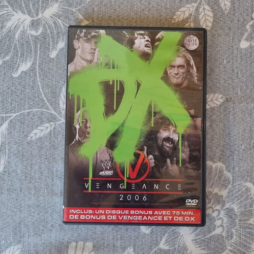 WWE Vengeance 2006 2 DVD box set like new, Silver Vision
