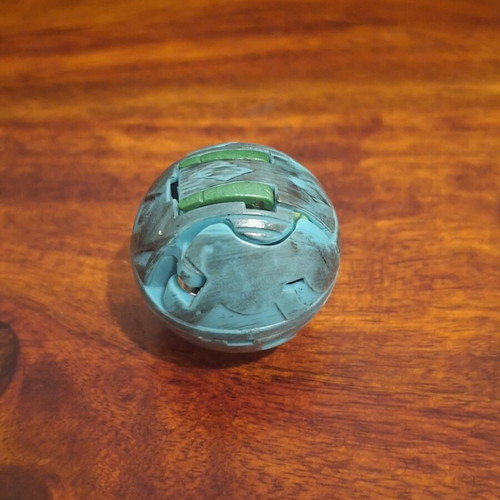 Bakugan Ventus Hyper Dragonoid BakuCore 700G like new