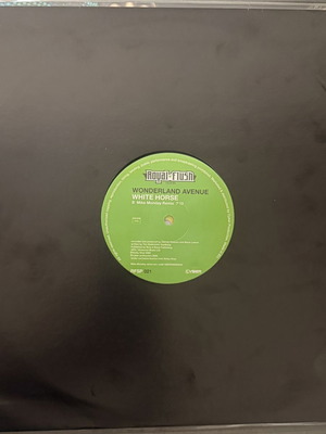 Wonderland Avenue White Horse vinyl record used