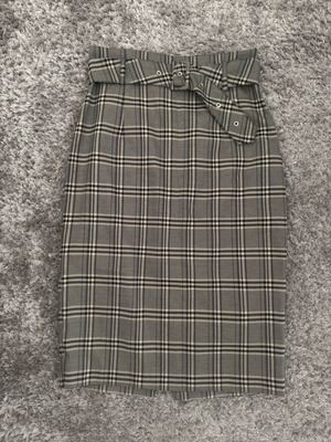 H&M checked pencil skirt like new, gray and beige