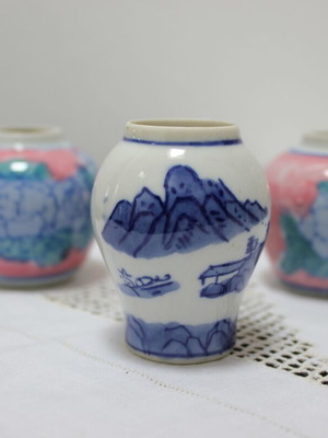 Τρείς μινιατούρες