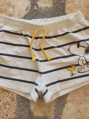 Zara Peanuts shorts, black and white, size 164 cm