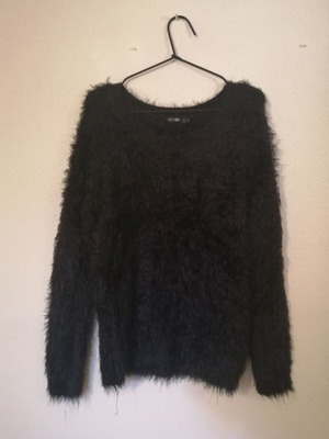 Black fluffy long sleeve used, polyester, size S