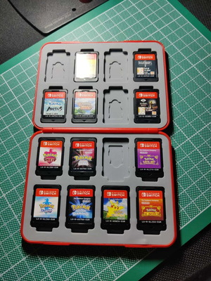 Pokedex калъф за Nintendo Switch игрални карти нов, капацитет 16 карти