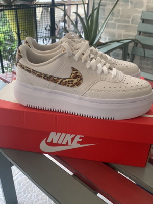 Nike Court Leopard sport shoes new size 41