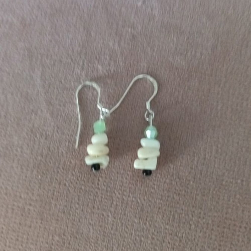 Jewelry set of 925 silver with chalcedony and mint crystals like new