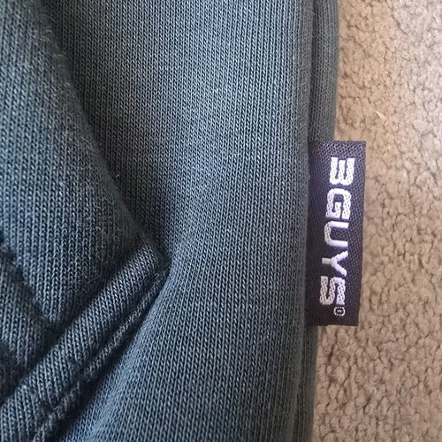 3Guys hoodie medium size like new, green, fleece interior