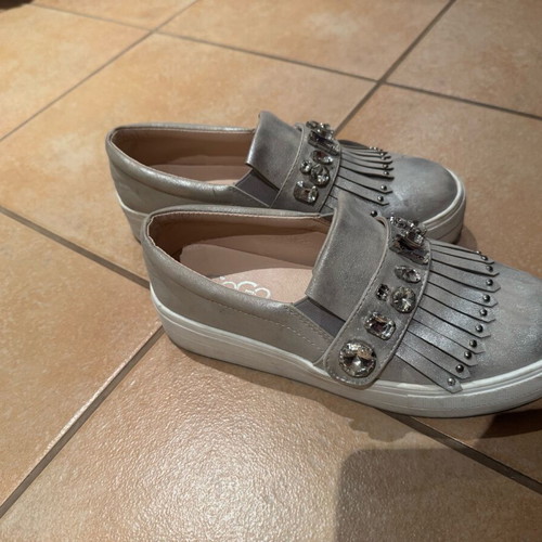 GoGo Shoes women's flatforms like new, comfortable closed size 37