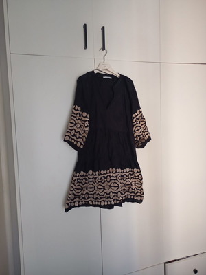 Desiree Φόρεμα Large 100% Cotton Σαν Καινούργιο, Μαύρο και Χρυσαφί