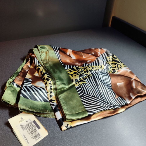 Scarf new green and brown 80 x 80 cm