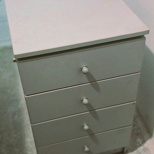 SATO office chair and drawer unit used