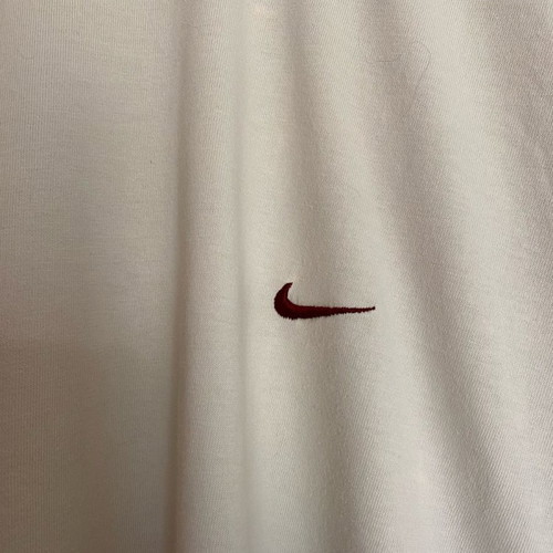 Nike T-shirt