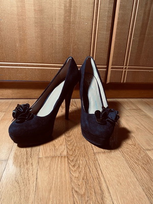 Bata black high heels used size 39
