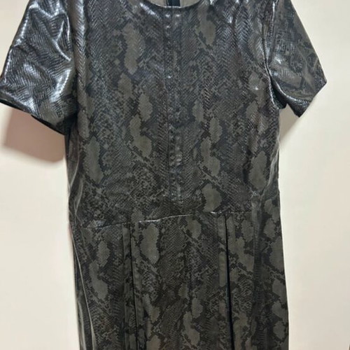 Snakeprint dress Sfera like new, black and green, size L