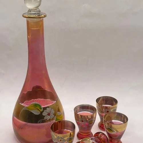 Carafe with hand-painted glass like new