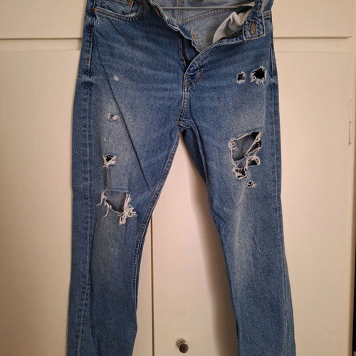 H&M women's jeans used, high waist with rips