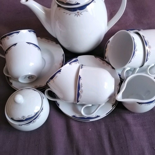 Complete 15-piece tea set made of fine porcelain Regal Romania