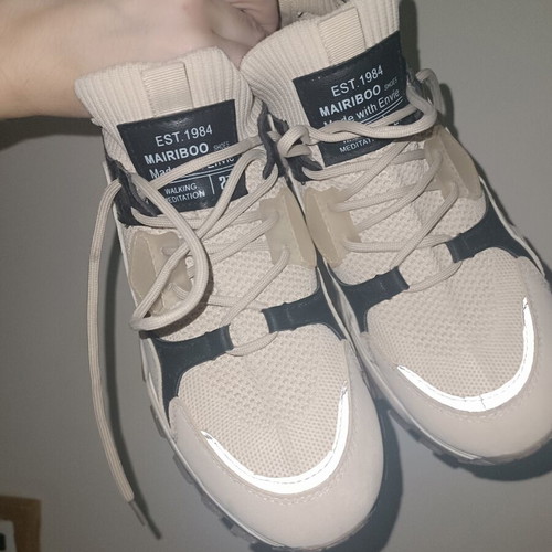 Sneakers Mary Boo size 37 like new