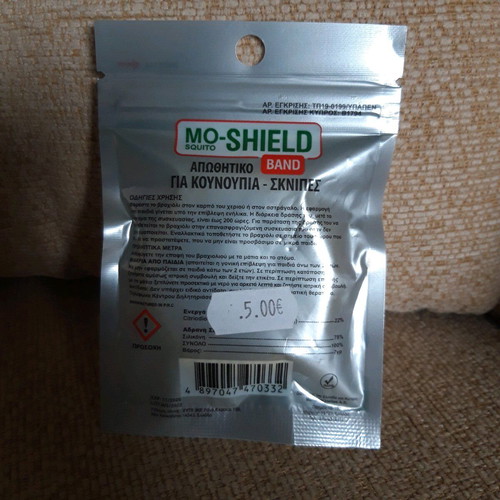 Mo-Shield Band mosquito repellent bracelet new for mosquitoes and gnats